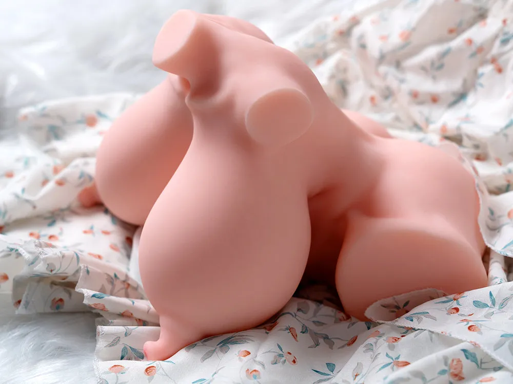 Juli: Hentai Torso Sex Onaholes Huge Tits  Big Clitoris