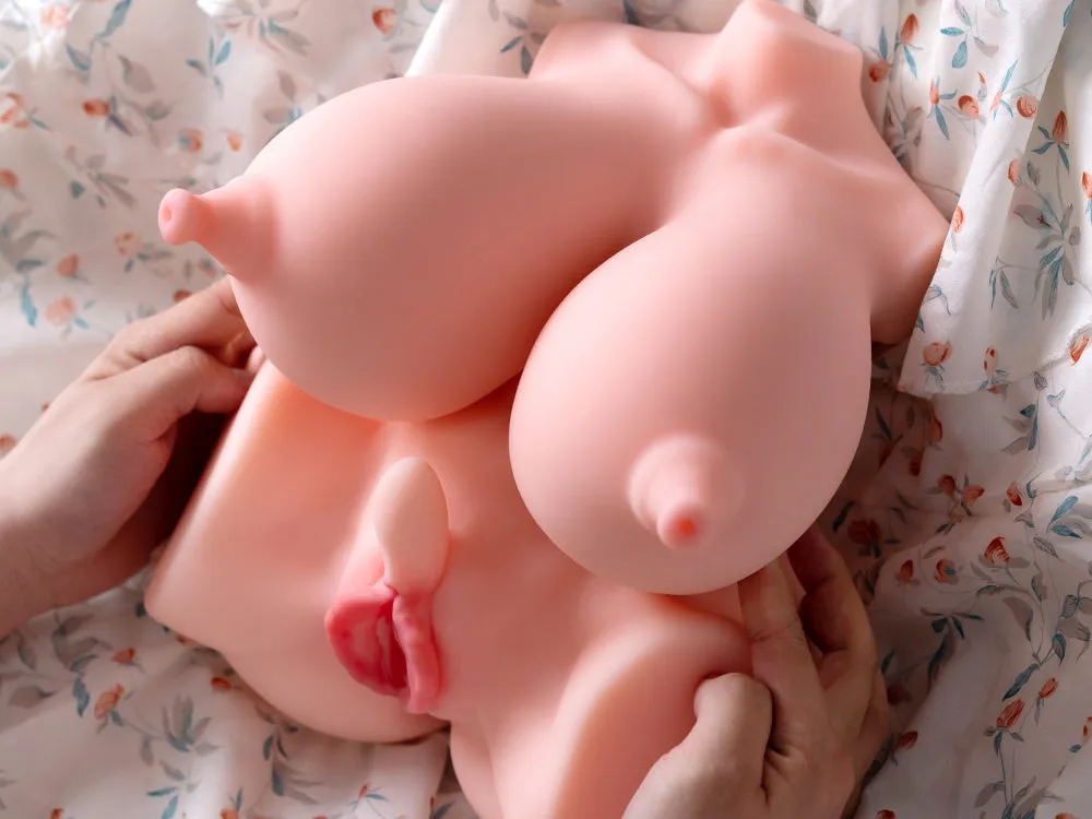Juli: Hentai Torso Sex Onaholes Huge Tits  Big Clitoris